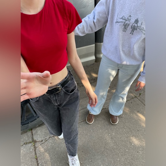 Meet your Posher, Randi - Picture 2 of 3